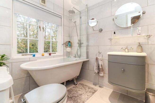 En Suite Bedroom 1