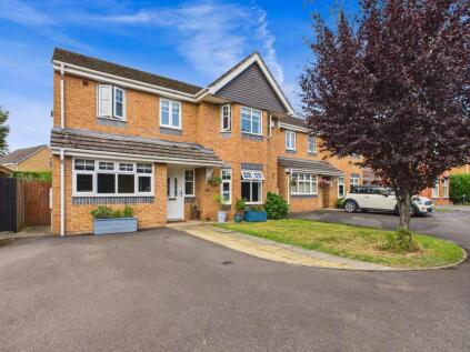 12 Swanmere, Newport