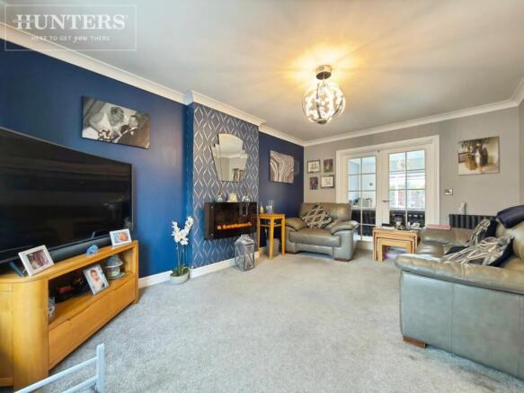 4 bed Detached for sale Image 8