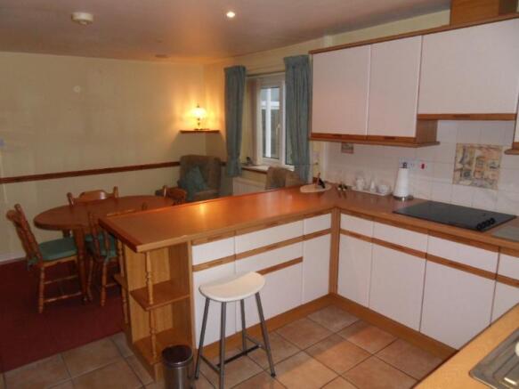 DINING KITCHEN 2