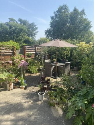 Middle way garden33