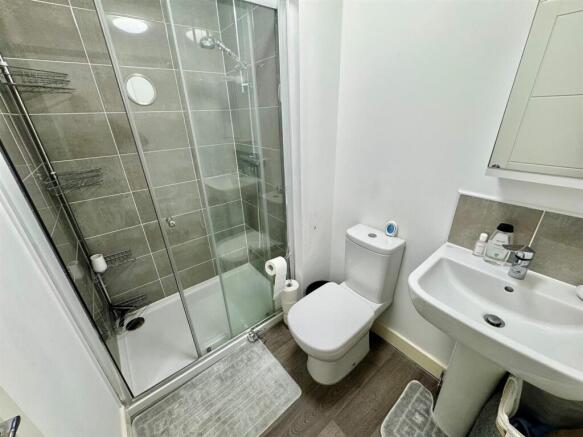 3 bed Semi-Detached for sale Image 12