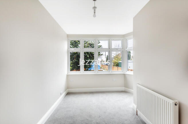Uxbridge Road, Feltham, TW13