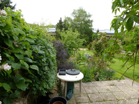 Photo 9