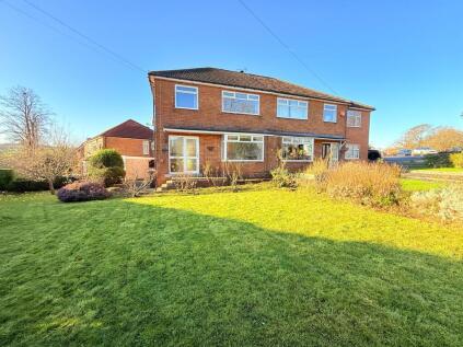 Doctor Lane, Mirfield, WF14