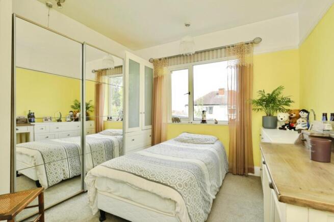 BEDROOM NO.2