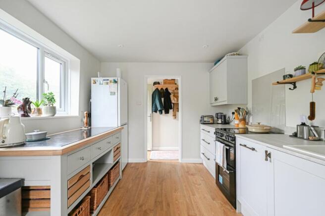 Bournewood, Hamstreet, Ashford, Kent, TN26 photo 4