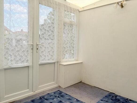 3 bed Semi-Detached for sale Image 7