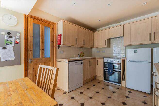 North Luton Place 8-6.jpg