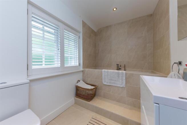 76 Shott Lane (4 of 22).jpg