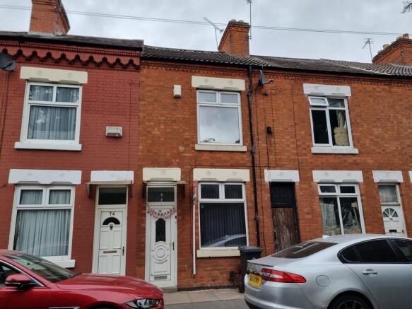 Photograph 1