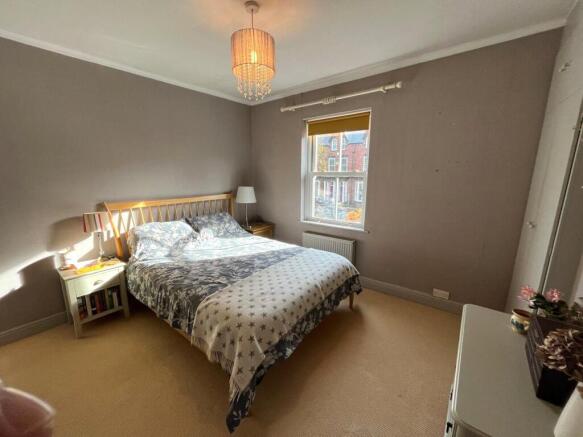 4 bed Terraced for sale Image 12