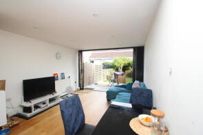 35, Alpine Close, Croydon CR0 5UN