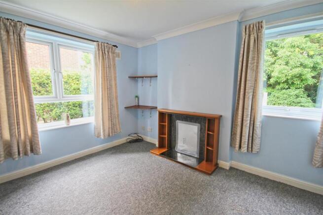 8 Tennison Court COTTINGHAM (4)_lzn.jpg