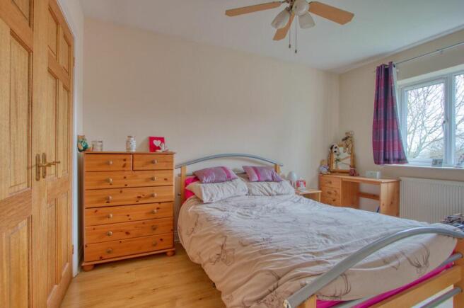 Bedroom 2 (Double)