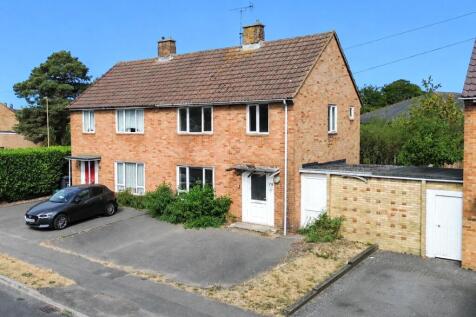 Huntsmoor Road, Tadley, Hampshire, RG26