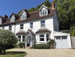 Gardeners House, Fyning Lane, Petersfield GU31 5DJ