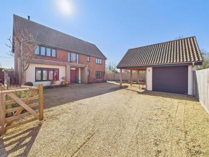 Home Farm Close, Swanton Morley
