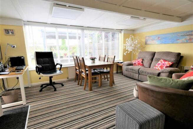 Sun Lounge / Dining Room