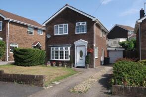 18, Caldicot Close, Cefn Fforest NP12 1HH