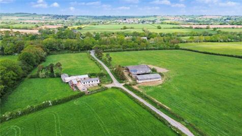 92.52 Acres - Bow, Crediton, Devon, EX17