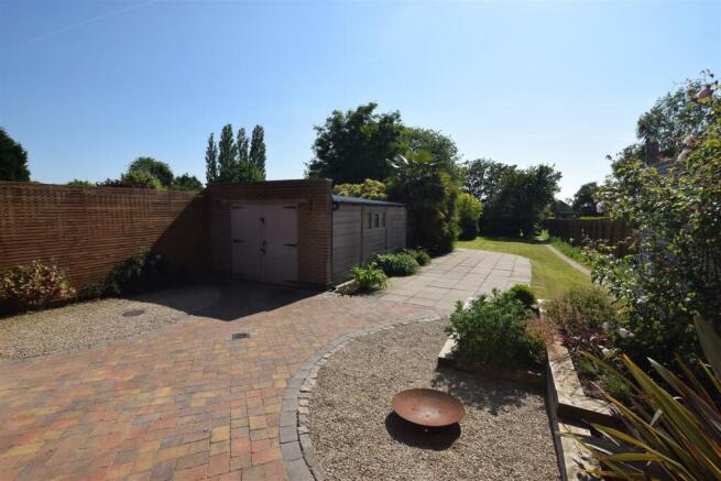 219 Burton Road, Overseal