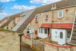 32, Eastbrooks, Basildon SS13 3QG