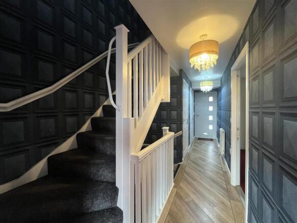4 bed Town House for sale Image 10