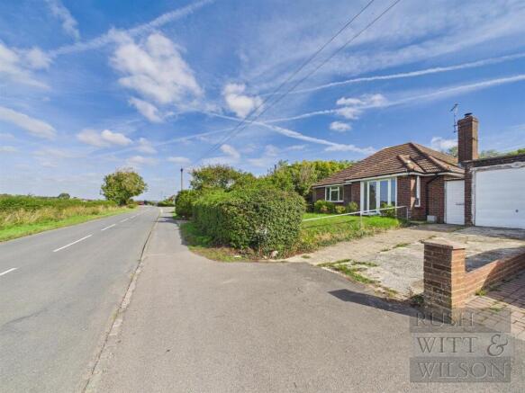 2-bed detached on Sea Road, Winchelsea Beach, £440,000
