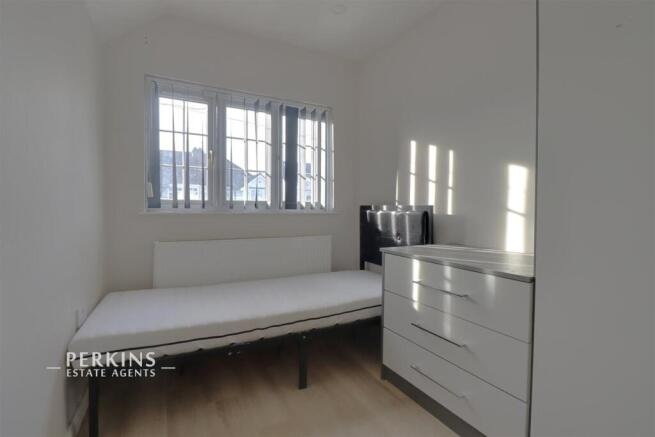 BED 3.jpg