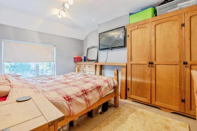 3 bed Semi-Detached for sale Image 12
