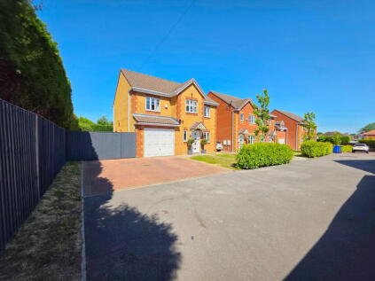 Park Close, Royston, Barnsley, S71 4TE