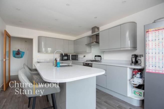 Kitchen / breakfast room