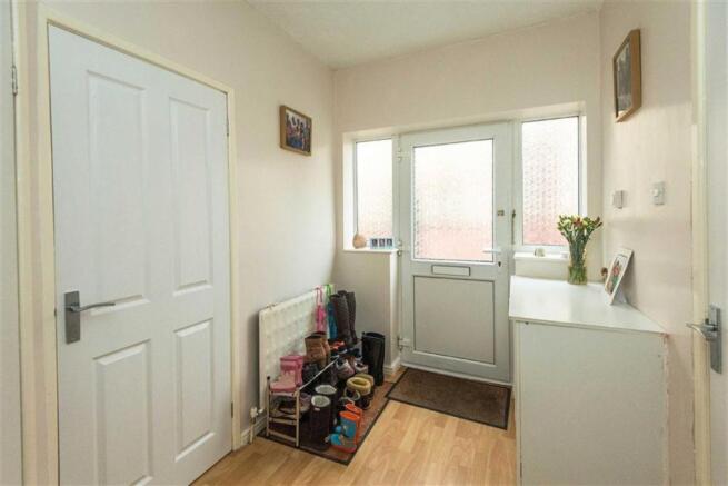 Spacious Reception H