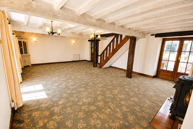 4 bed Cottage for sale Image 11