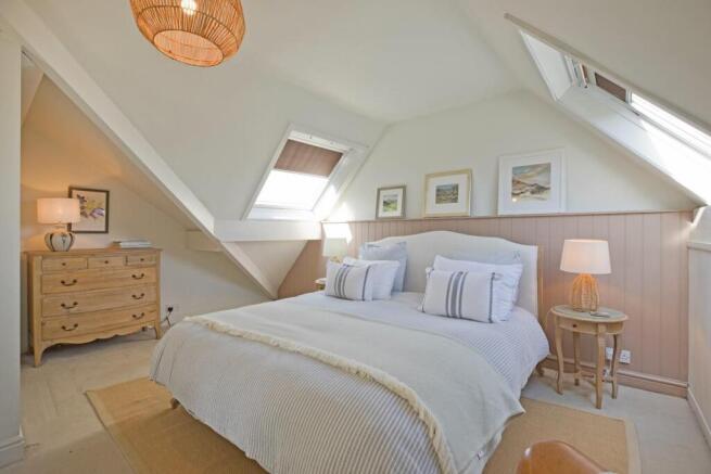 6 bed Terraced for sale Image 11