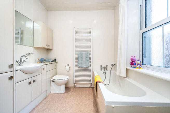 Bathroom/Shower Room