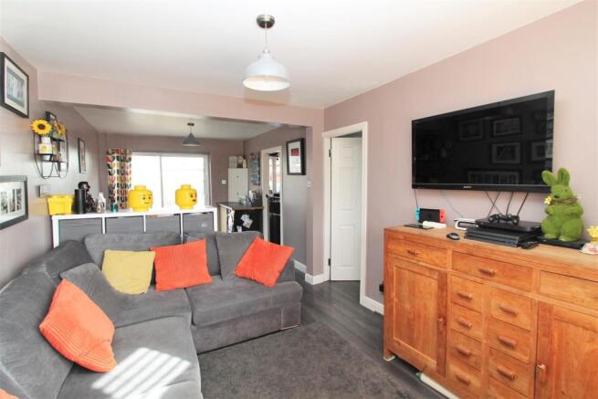 Living Room.JPG
