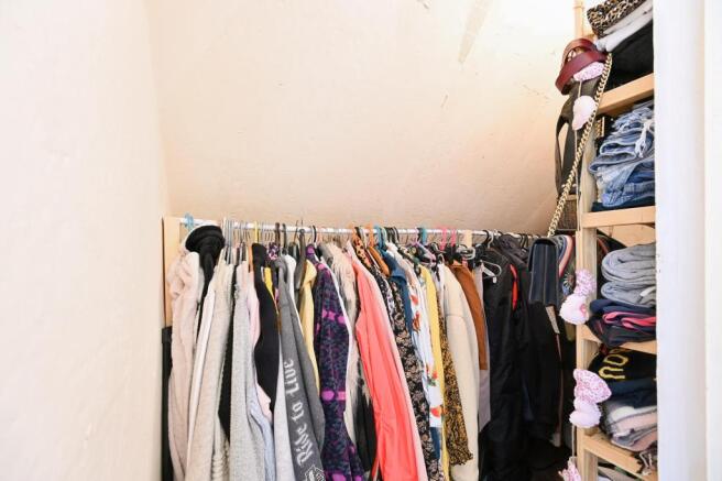 Walk In Wardrobe