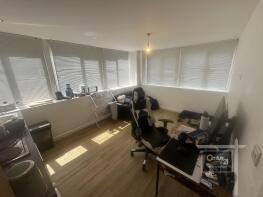 Flat 25, Enterprise House, Isambard Brunel Road, Portsmouth PO1 2RX