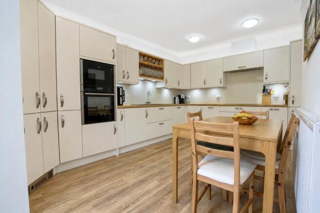 Picture No. 03