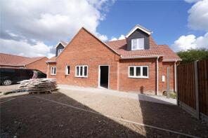 2, White Horse Drive, West Row IP28 2AA