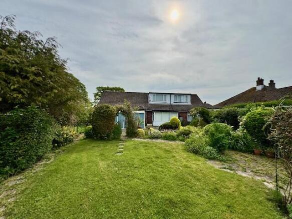 64a Kenwick Road Louth LN11 8EN photo 4