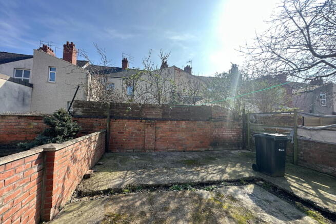 3 bed Block of Apartments for sale Image 8