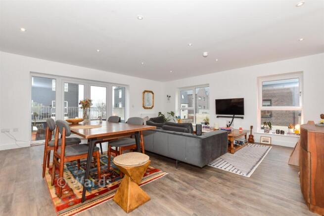 Lounge/Diner/Kitchen