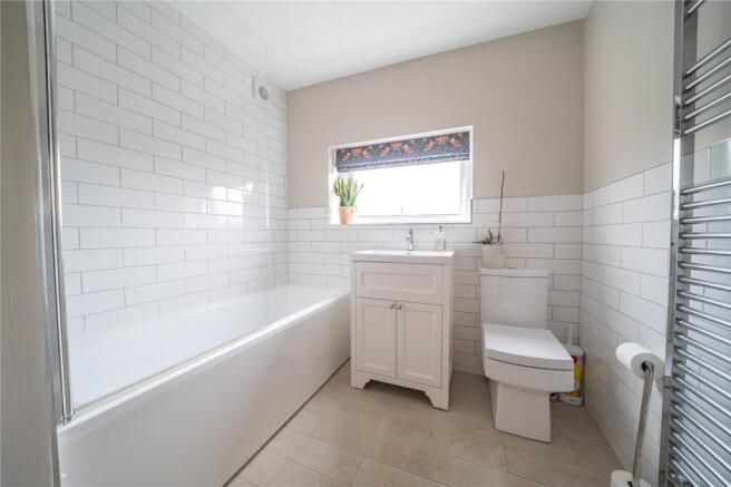 3 bed End of Terrace for sale Image 4