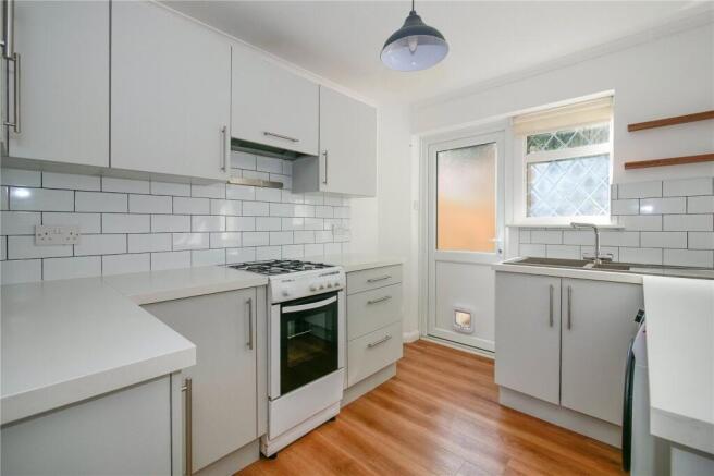 3 bed Terraced for sale Image 4