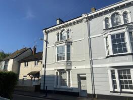 Flat 2, 1, The Strand, Starcross EX6 8PP