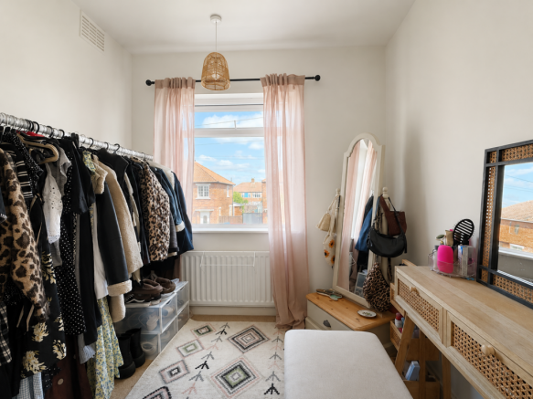 3 bed Semi-Detached for sale Image 10