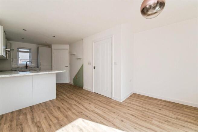 Channings Drive, Tithebarn, Exeter, Devon, EX1 photo 4